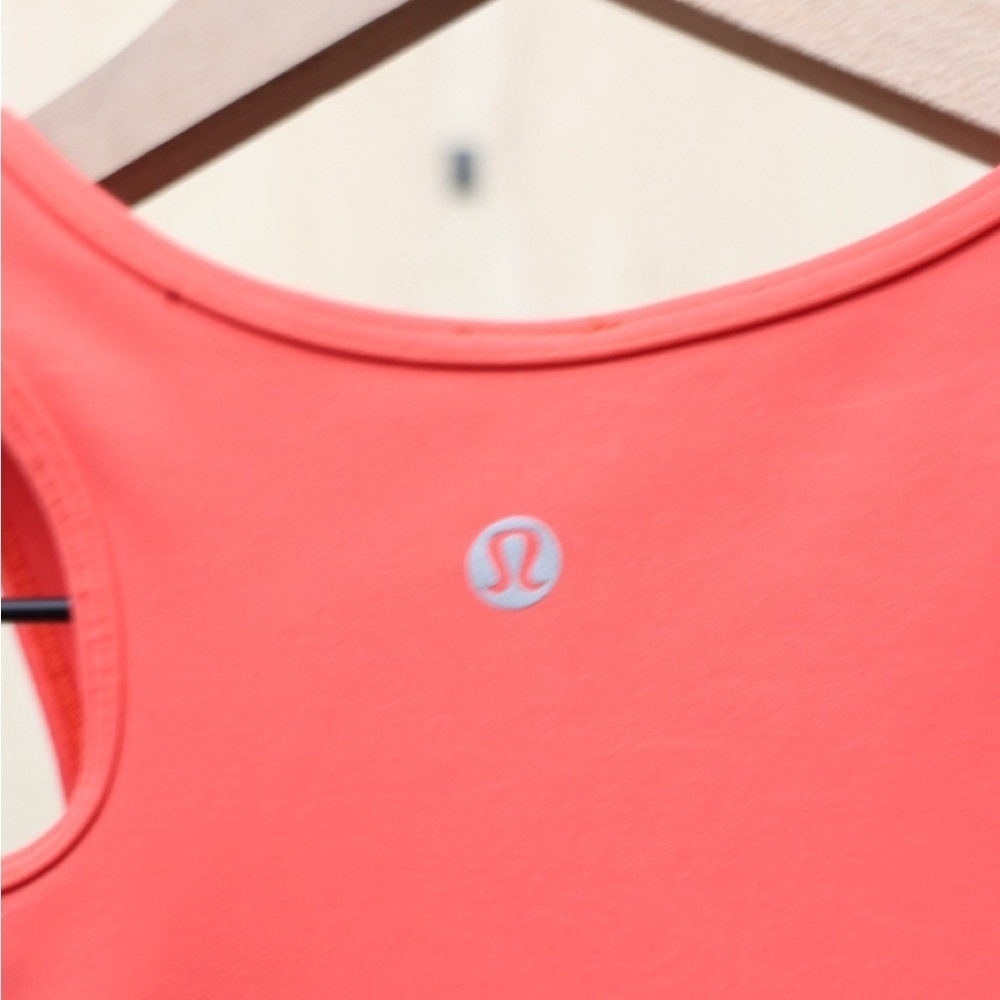 Lululemon Mastered Motion Cropped Tank Thermal Red 8 - Picture 4 of 5